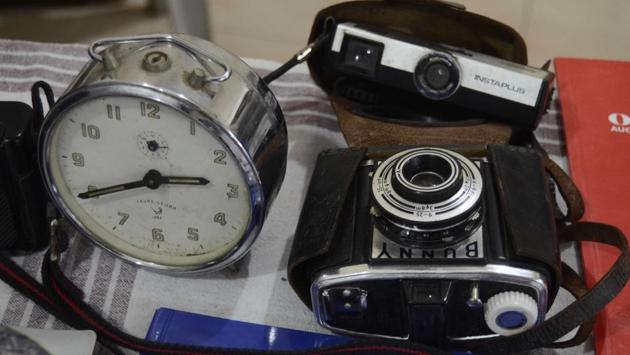 Even vintage wind up alarm clock and cameras were on display. An antique is an item perceived as having value because of its aesthetic or historical significance, although today the term is often used loosely to describe any objects that are old. (RAVINDRA JOSHI/HT PHOTO) Even vintage wind up alarm clock and cameras were on display. An antique is an item perceived as having value because of its aesthetic or historical significance, although today the term is often used loosely to describe any objects that are old. (RAVINDRA JOSHI/HT PHOTO)