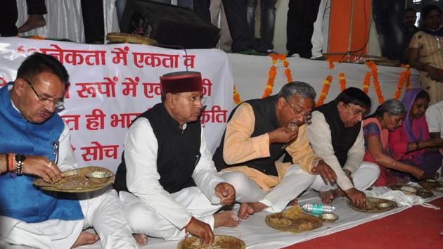 Under the Bharatiya Janata Party’s Gram Swaraj Yojana, ministers dine at the houses of Dalits and stay overnight in the villages.(HT File Photo) Under the Bharatiya Janata Party’s Gram Swaraj Yojana, ministers dine at the houses of Dalits and stay overnight in the villages.(HT File Photo)