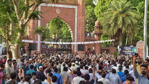 Internet services were suspended in Aligarh district on Friday after a controversy over a portrait of Pakistan’s founder Mohammed Ali Jinnah at Aligarh Muslim University (AMU). The controversy began earlier this week when Aligarh BJP MP Satish Gautam wrote to AMU vice chancellor Tariq Mansoor seeking justification for the portrait of Jinnah, blamed by many for the partition of India. (PTI) Internet services were suspended in Aligarh district on Friday after a controversy over a portrait of Pakistan’s founder Mohammed Ali Jinnah at Aligarh Muslim University (AMU). The controversy began earlier this week when Aligarh BJP MP Satish Gautam wrote to AMU vice chancellor Tariq Mansoor seeking justification for the portrait of Jinnah, blamed by many for the partition of India. (PTI)