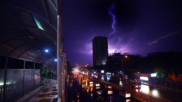 A bolt of lightning captured over the Delhi sky during a thunderstorm on May 02, 2018. (Raj K Raj / HT Photo) A bolt of lightning captured over the Delhi sky during a thunderstorm on May 02, 2018. (Raj K Raj / HT Photo)