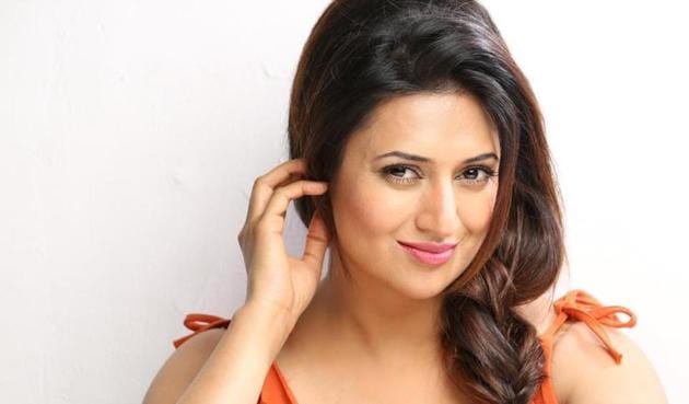 Divyanka Tripathi Ka Sex - Divyanka Tripathi tears up as she talks about her break-up. Watch video -  Hindustan Times