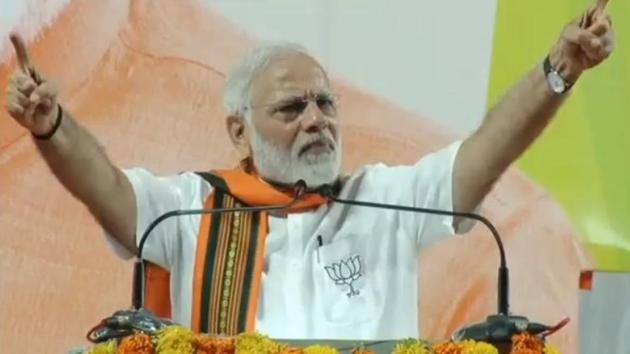 Prime Minister Narendra Modi addresses a public meeting in Mangaluru, Karnataka, on Saturday.(Twitter photo/@BJP4India) Prime Minister Narendra Modi addresses a public meeting in Mangaluru, Karnataka, on Saturday.(Twitter photo/@BJP4India)