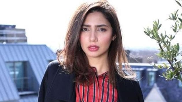 Mahira Khan To Join Kangana Ranaut Deepika Padukone Sonam On Cannes Red Carpet Hindustan Times Stepping out in dewy makeup with a red pout. mahira khan to join kangana ranaut