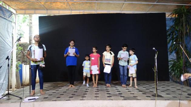 A file photo from one of Gyaan Adab’s earlier theatre workshops. Some of the important aspects of the workshop of the workshop series are spoken English language enrichment, enhancement of self-confidence and collective decision making.(HT PHOTO)