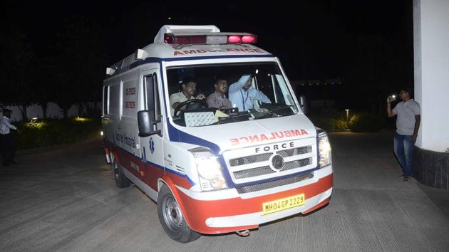 “The ambulance left Kolhapur hospital at 5.02pm after the liver was harvested in Kolhapur at noon and reached Jupiter Hospital at 8.15pm. It took 3 hours and 17 minutes for the ambulance to reach the hospital, whereas this route usually takes six hours,” said deputy commissioner of police (DCP) Ashok Morale, traffic division, Pune. (Ravindra Joshi/HT PHOTO) 
