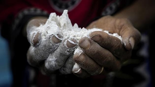 Hagar Yahia, a Yemeni woman, shows the amount of flour she uses to make a loaf of bread. “Unfortunately, now Yemen is considered to be the world’s largest humanitarian emergency,” said Stephen Anderson, the Yemen director of the World Food Program. Some 18 million people do not know where their next meal is coming from. (Nariman El-Mofty / AP) Hagar Yahia, a Yemeni woman, shows the amount of flour she uses to make a loaf of bread. “Unfortunately, now Yemen is considered to be the world’s largest humanitarian emergency,” said Stephen Anderson, the Yemen director of the World Food Program. Some 18 million people do not know where their next meal is coming from. (Nariman El-Mofty / AP)
