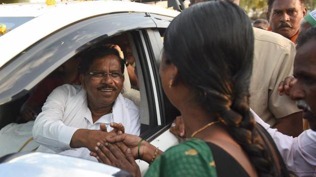 Karnataka Pradesh Congress Committee president G Parameshwara during a campaign, at Lingapura village in his constituency Koratagere on May 4. (Arijit Sen/HT Photo) Karnataka Pradesh Congress Committee president G Parameshwara during a campaign, at Lingapura village in his constituency Koratagere on May 4. (Arijit Sen/HT Photo)
