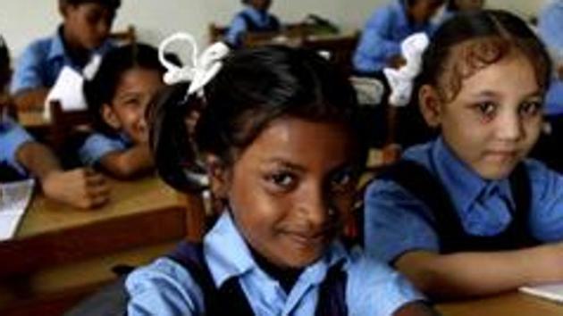 Despite the?Bombay high court’s order to provide free education under the RTE, many schools in the city have not complied.(HT REPRESENTATIVE PHOTO)