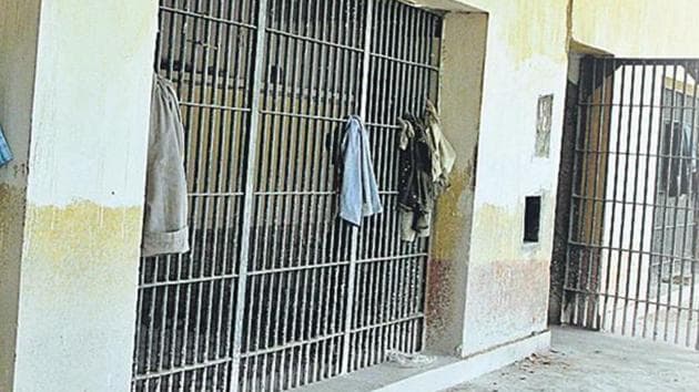 Four mobiles seized from Faridkot jail during raid - Hindustan Times