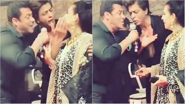 Salman Khan, Shah Rukh Khan and Sunita Kapoor at Sonam Kapoor’s reception. (Instagram) Salman Khan, Shah Rukh Khan and Sunita Kapoor at Sonam Kapoor’s reception. (Instagram)