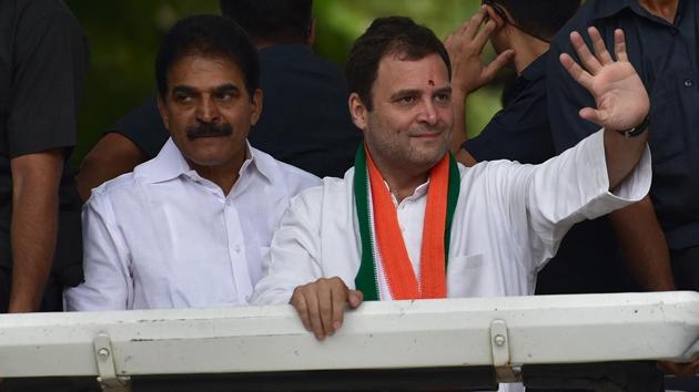 Congress president Rahul Gandhi during road show in Bengaluru on Wednesday. (HT/Arijit Sen) Congress president Rahul Gandhi during road show in Bengaluru on Wednesday. (HT/Arijit Sen)