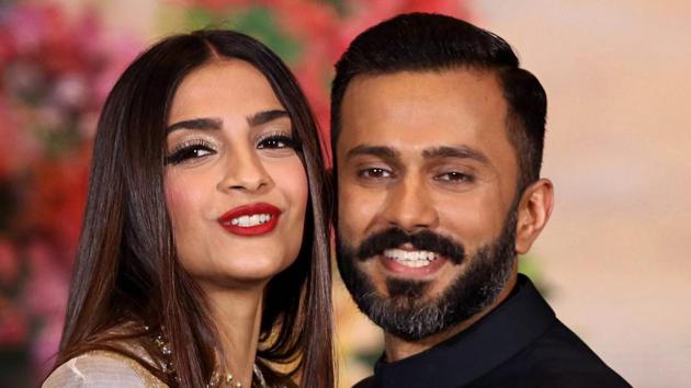 Sonam Kapoor Posts Her First Ever Pic With Husband Anand Ahuja After Wedding Hindustan Times Anand ahuja and sonam kapoor married on may 8. husband anand ahuja after wedding