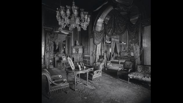 Card room of the Gentlemen’s Salon, Falaknuma Palace, Hyderabad, 1976, Silver gelatin print. Moore’s images, made in the mid-seventies and early-eighties, evoke a sense of nostalgia, echoing to a bygone time – no longer the present, but somehow still surviving. (©Derry Moore / Courtesy Tasveer) Card room of the Gentlemen’s Salon, Falaknuma Palace, Hyderabad, 1976, Silver gelatin print. Moore’s images, made in the mid-seventies and early-eighties, evoke a sense of nostalgia, echoing to a bygone time – no longer the present, but somehow still surviving. (©Derry Moore / Courtesy Tasveer)