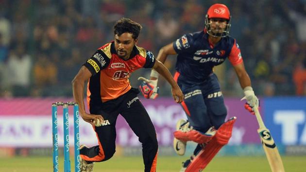 Sunrisers Hyderabad (SRH) bowler Sandeep Sharma (L) successfully stumps Delhi Daredevils skipper Shreyas Iyer (R) during the 2018 Indian Premier League (IPL 2018) match at the Feroz Shah Kotla in New Delhi on Thursday. (AFP) Sunrisers Hyderabad (SRH) bowler Sandeep Sharma (L) successfully stumps Delhi Daredevils skipper Shreyas Iyer (R) during the 2018 Indian Premier League (IPL 2018) match at the Feroz Shah Kotla in New Delhi on Thursday. (AFP)
