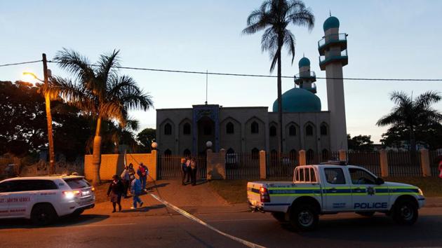Police investigators collect evidence at a mosque where three men where attacked in Ottawa, South Africa May 10, 2018.(REUTERS) Police investigators collect evidence at a mosque where three men where attacked in Ottawa, South Africa May 10, 2018.(REUTERS)