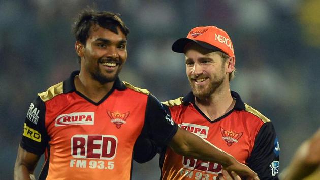 Sunrisers Hyderabad skipper Kane Williamson (right) has been very good at instilling confidence in young bowlers such as Sandeep Sharma (L) and that’s the biggest factor in the side’s good run in the 2018 Indian Premier League (IPL 2018), feels Yusuf Pathan.(AFP) Sunrisers Hyderabad skipper Kane Williamson (right) has been very good at instilling confidence in young bowlers such as Sandeep Sharma (L) and that’s the biggest factor in the side’s good run in the 2018 Indian Premier League (IPL 2018), feels Yusuf Pathan.(AFP)