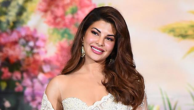 Jacqueline Fernandez poses for a picture during the wedding reception of Sonam Kapoor and businessman Anand Ahuja in Mumbai.(AFP)