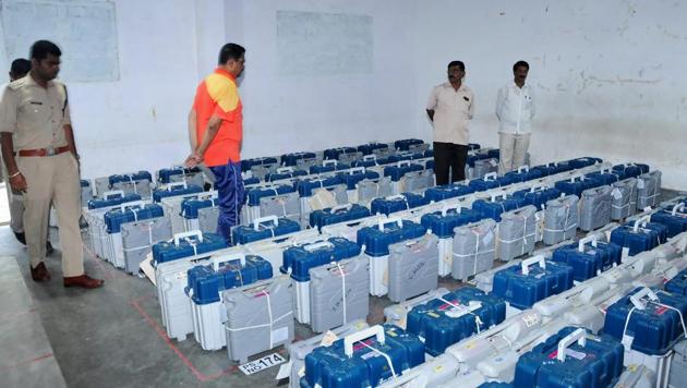 EVMs being stored in a strongroom at Chikmagalur in Karnataka on Sunday.(PTI)