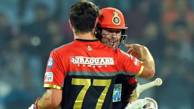 AB De Villiers (R) and Colin de Grandhomme celebrate their five-wicket win. (PTI)