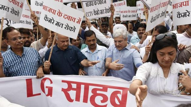 The fight between the AAP government and the Lt Governor over CCTV project intensified further today as Chief Minister Arvind Kejriwal, his cabinet ministers and MLAs marched to the L-G office to press him “not to stall” the project under “pressure from the BJP.” (Vipin Kumar / HT Photo) The fight between the AAP government and the Lt Governor over CCTV project intensified further today as Chief Minister Arvind Kejriwal, his cabinet ministers and MLAs marched to the L-G office to press him “not to stall” the project under “pressure from the BJP.” (Vipin Kumar / HT Photo)