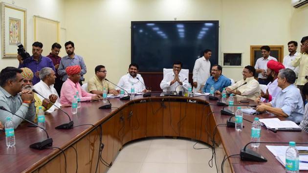 Group of ministers meet Gujjar delegation in Jaipur on Monday.(HT Photo)