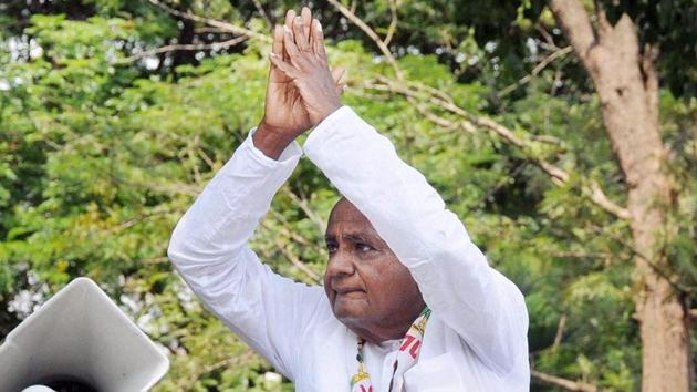 JD(S) president-HD Deve Gowda during an election campaign, Mysore, 2018 (PTI) JD(S) president-HD Deve Gowda during an election campaign, Mysore, 2018 (PTI)