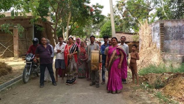 Announcers have been deployed by the district administration to alert people about feral dog attacks in Khairabad area of Sitapur. (HT Photo) Announcers have been deployed by the district administration to alert people about feral dog attacks in Khairabad area of Sitapur. (HT Photo)