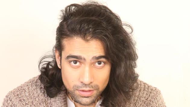 Singer Jubin Nautiyal will release his single, Humnava on May 23.