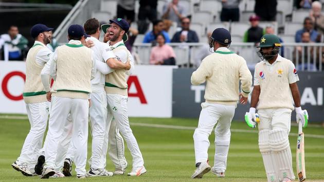 Ireland gave Pakistan a big scare in the one-off Test in Malahide but Sarfraz Ahmed’s side hung in to register a five-wicket win.(AFP)