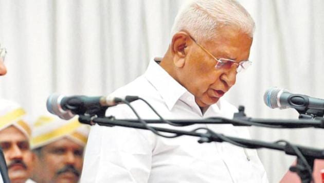 Vajubhai Vala takes oath as Karnataka Governor. (HT File Photo) Vajubhai Vala takes oath as Karnataka Governor. (HT File Photo)