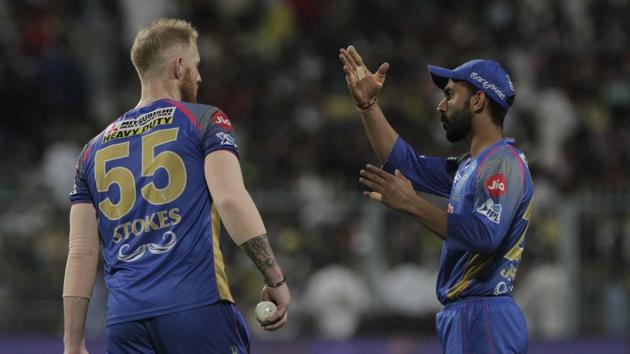 In response, Kolkata Knight Riders started well with Krishnappa Gowtham leaking 21 runs in the first over. (AP) In response, Kolkata Knight Riders started well with Krishnappa Gowtham leaking 21 runs in the first over. (AP)