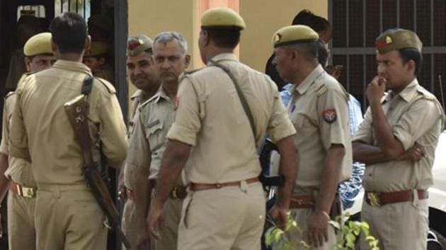 Security has been tightened in Khatoli and extra police personnel deployed after idols of Shiva and Parvati were found broken.(HT/Photo for representation) Security has been tightened in Khatoli and extra police personnel deployed after idols of Shiva and Parvati were found broken.(HT/Photo for representation)