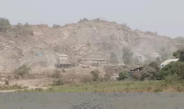 Quarrying being carried out at Dastan phata in Jasai region of Panvel. (HT Photo) Quarrying being carried out at Dastan phata in Jasai region of Panvel. (HT Photo)