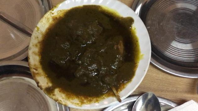 Saag meat is one of Bhape Da hotel’s USPs.(HT photo)