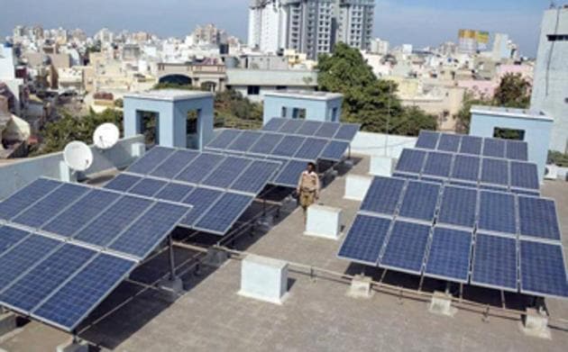 The Uttar Pradesh New and Renewable Energy Development Agency (UPNEDA), Allahabad is producing 2500 kilowatt electricity each day from rooftop solar power plants(Representative image)