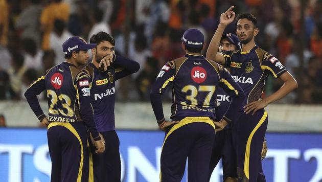 Kolkata Knight Riders bowler Prasidh Krishna (R) bowled an excellent spell in the death overs to restrict Sunrisers Hyderabad to a par score. (AP) Kolkata Knight Riders bowler Prasidh Krishna (R) bowled an excellent spell in the death overs to restrict Sunrisers Hyderabad to a par score. (AP)