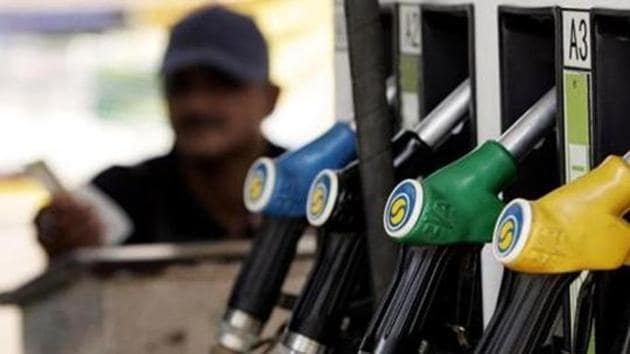 The petrol price on Sunday touched a record high of <span class='webrupee'>₹</span>76.24 per litre and diesel climbed to its highest ever level of <span class='webrupee'>₹</span>67.57 as the oil PSUs passed on four weeks of relentless rise in international oil prices to consumers.(AFP file photo)