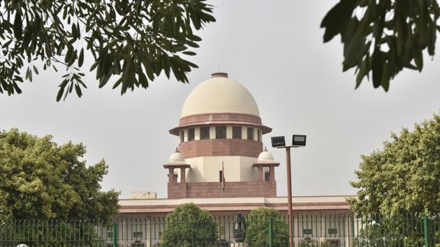 A Supreme Court bench headed had ruled that CBI judge Loya died of “natural causes” and there was no ground for the court to hold that there was reasonable suspicion about the cause or circumstances of death which would merit a further inquiry.(Sonu Mehta/HT PHOTO)