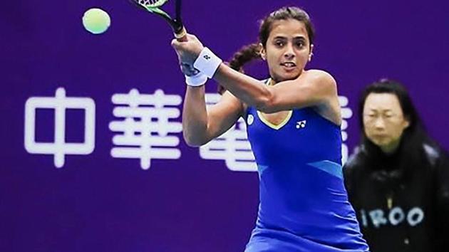 Ankita Raina crashed out of the French Open qualifiers after losing to Evgeniya Rodina on Tuesday.(PTI)