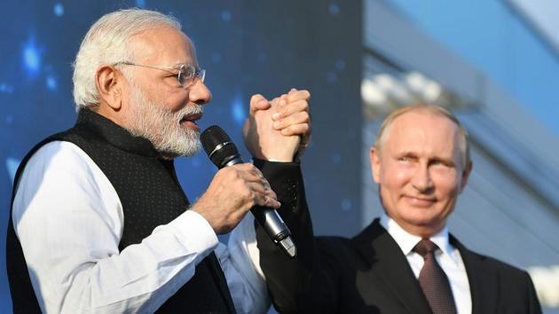 Strengthening bilateral ties through the energy sector figured prominently in talks Prime Minister Narendra Modi held with Russian President Vladimir Putin on Monday at an informal summit in the Black Sea resort of Sochi.(PTI)