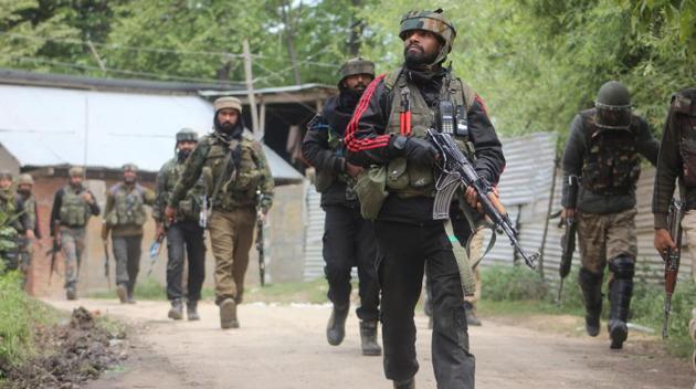 Police said clashes broke out when the locals asked the soldiers to leave but the latter resisted.(HT File Photo) Police said clashes broke out when the locals asked the soldiers to leave but the latter resisted.(HT File Photo)