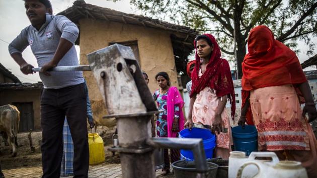 Even Hand pumps are not a reliable option. There are always long queues and the few hand pumps that are there, run dry after every few buckets. The wait for water levels to recover often results in arguments and fights over who will fill water first. All this, despite the fact the water is salty and mostly undrinkable. (Prashanth Vishwanathan / WaterAid)
