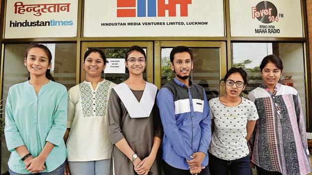 (L-R) Fiza Khan, Anandi Arjun, Radhika Chandra, Anmol Srivasav, Isha Bhasin and Saman Waheed at HT Lucknow office.(HT Photo) (L-R) Fiza Khan, Anandi Arjun, Radhika Chandra, Anmol Srivasav, Isha Bhasin and Saman Waheed at HT Lucknow office.(HT Photo)