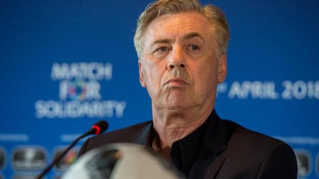 Carlo Ancelotti and Italian film producer Aurelio De Laurentiis, president of Napoli, are finalising details of a three-year contract, according to reports.(Getty Images)
