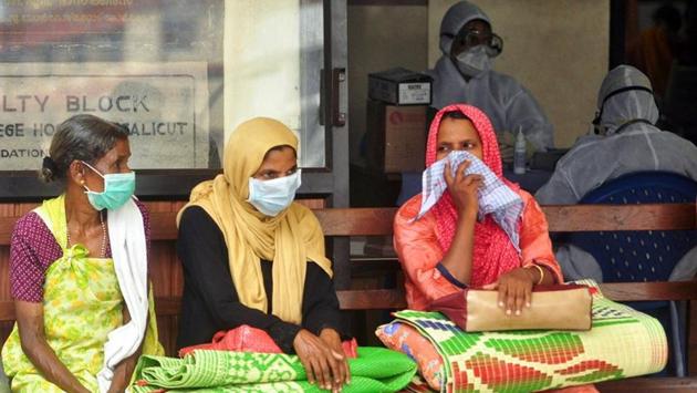 A 62-year-old man became the latest victim of the Nipah virus in Kerala’s Kozhikode and two new cases were confirmed in Malappuram district as the death toll from the disease rose to 12, authorities said on Thursday, a day after the Union health ministry said it was able to contain the “highly localised infection”. (REUTERS File) A 62-year-old man became the latest victim of the Nipah virus in Kerala’s Kozhikode and two new cases were confirmed in Malappuram district as the death toll from the disease rose to 12, authorities said on Thursday, a day after the Union health ministry said it was able to contain the “highly localised infection”. (REUTERS File)