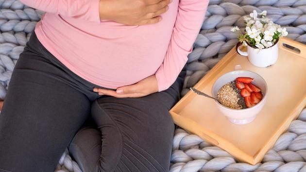 Pregnancy diet: What you eat during pregnancy can impact the growth of your child.(Shutterstock)