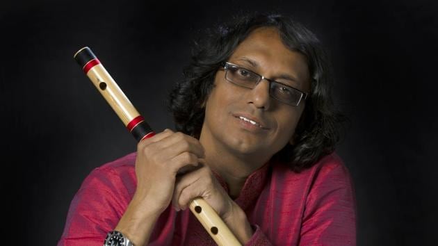 Milind Date is a flutist and music composer who plays the bansuri.(HT Photo)