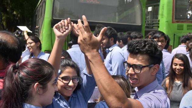 CBSE students after re-appearing for the Class 12 economics exam in New Delhi on Wednesday. CBSE will declare the Class 12 board examination results on Saturday.(Sushil Kumar/HT file)