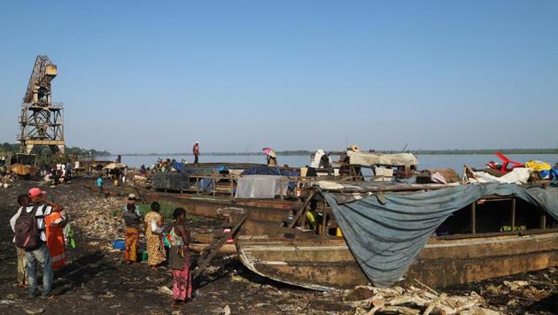 Fishing boats are seen docked on the shores of Congo River during the vaccination campaign aimed at beating an outbreak of Ebola in the port city of Mbandaka, Democratic Republic of Congo May 23, 2018. (REUTERS Representative Photo) Fishing boats are seen docked on the shores of Congo River during the vaccination campaign aimed at beating an outbreak of Ebola in the port city of Mbandaka, Democratic Republic of Congo May 23, 2018. (REUTERS Representative Photo)