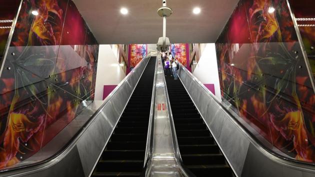 Apart from Hauz Khas, Janakpuri West also has unique features to boast of. A station escalator with the highest escalation point of 15.65 m makes it the steepest one in the country. “The horizontal length of the escalators is 35.32 m and the height is equal to a five-storey building. The weight of each escalator is 26 tonnes,” a DMRC statement said. (Vipin Kumar / HT Photo) Apart from Hauz Khas, Janakpuri West also has unique features to boast of. A station escalator with the highest escalation point of 15.65 m makes it the steepest one in the country. “The horizontal length of the escalators is 35.32 m and the height is equal to a five-storey building. The weight of each escalator is 26 tonnes,” a DMRC statement said. (Vipin Kumar / HT Photo)